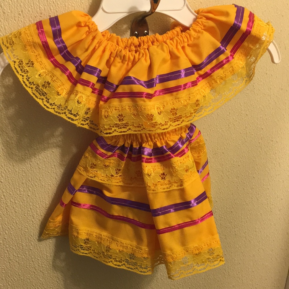 Baby Mexican dress. New born
